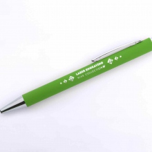 zielony długopis z lustrzanym grawerem