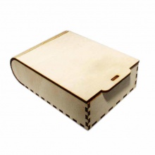 drewniane pudełko